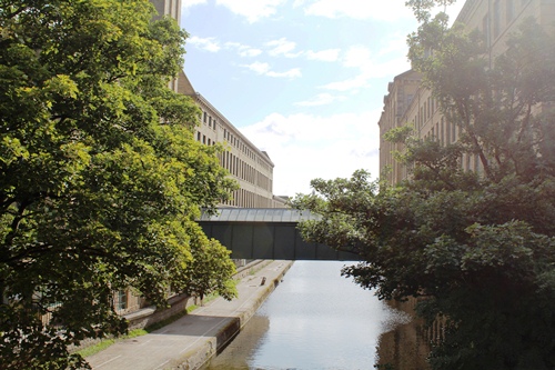 Saltaire1